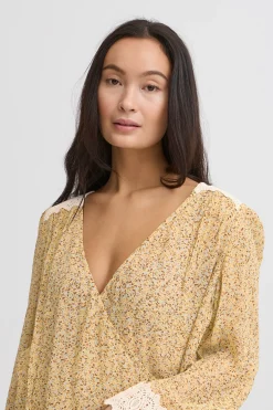 Atelier Rêve IRKARLA Blouse met lange mouwen New